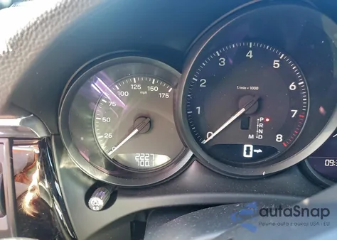 2025 Porsche Macan Base z USA, uszkodzony, nr VIN WP1AA2A54SLB10153